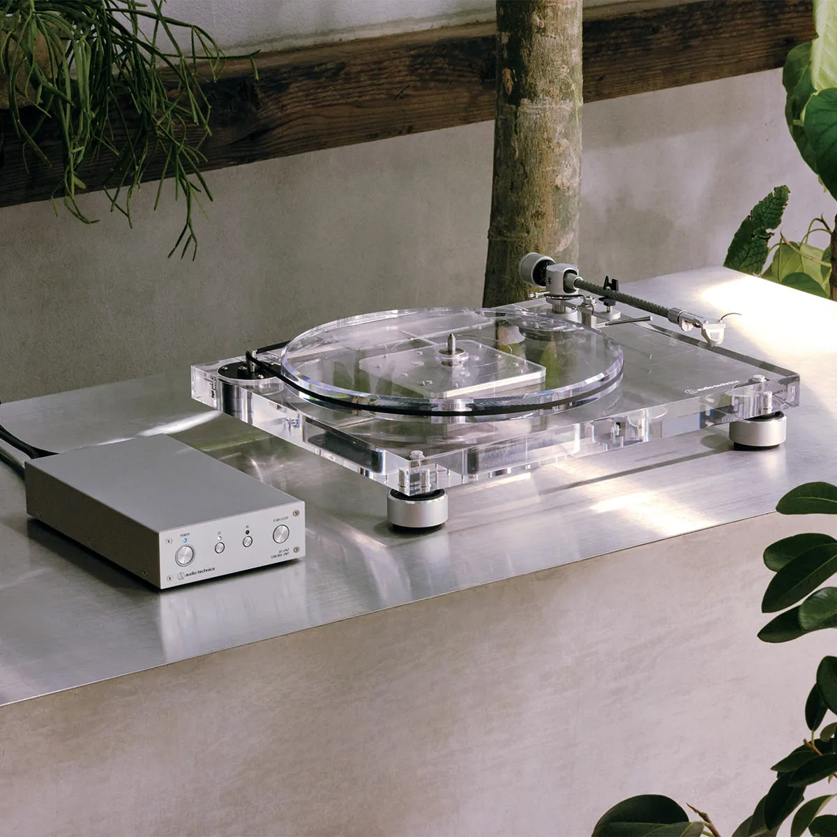 Audio-Technica AT-LPA2 Fully Manual Belt-Drive Turntable