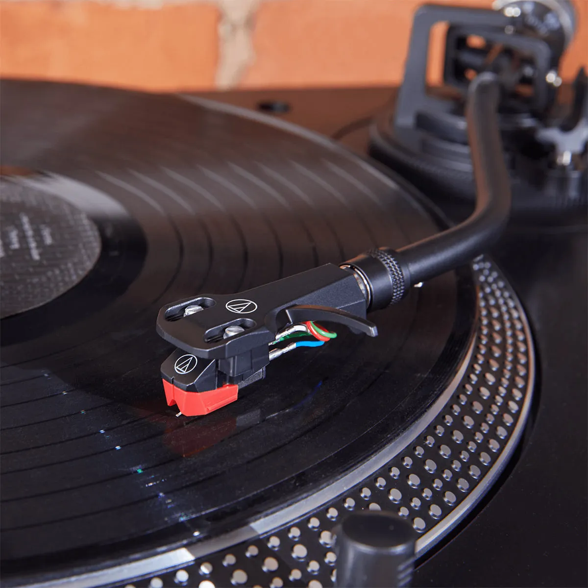 Audio-Technica AT-VM95ML/H Headshell & MM Cartridge Combo Kit