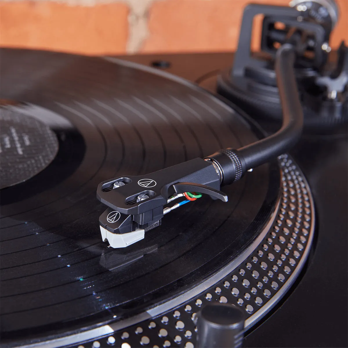 Audio-Technica AT-VM95SP/H Headshell & MM Cartridge Combo Kit