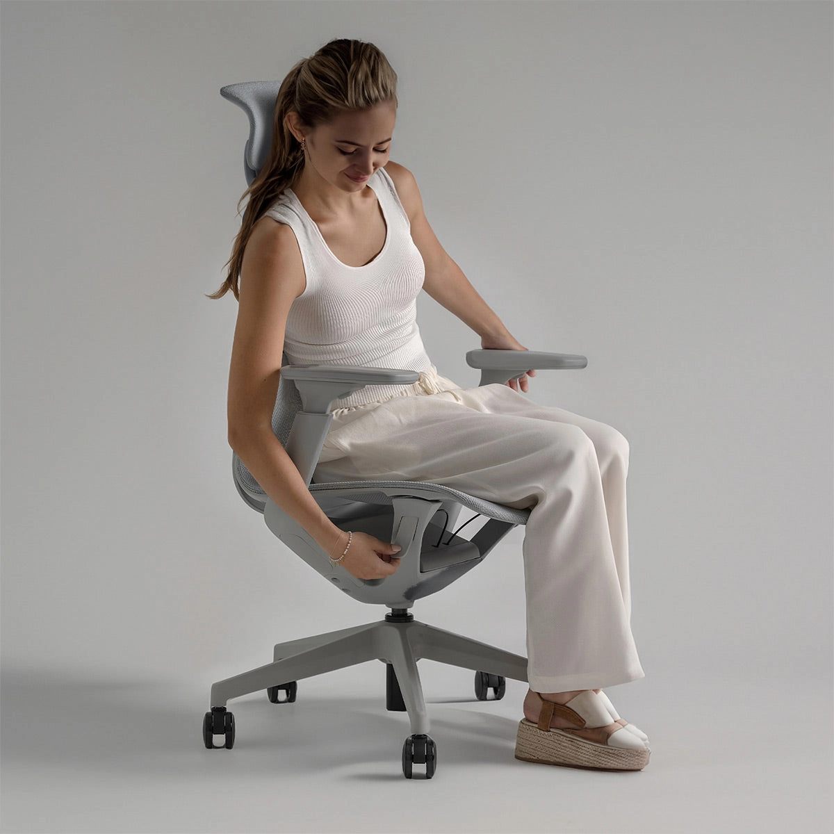 BDI Sena 3571 Task Chair (Mist)