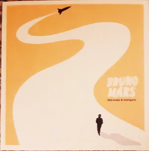Bruno Mars  Doo-Wops & Hooligans (Arrives in 21 days)