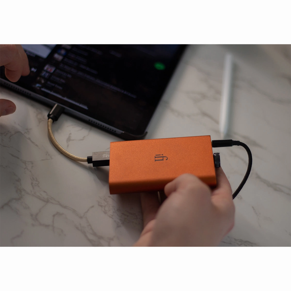 iFi Audio Hip-dac2 Portable USB DAC and Headphone Amp with Soft Protective Case