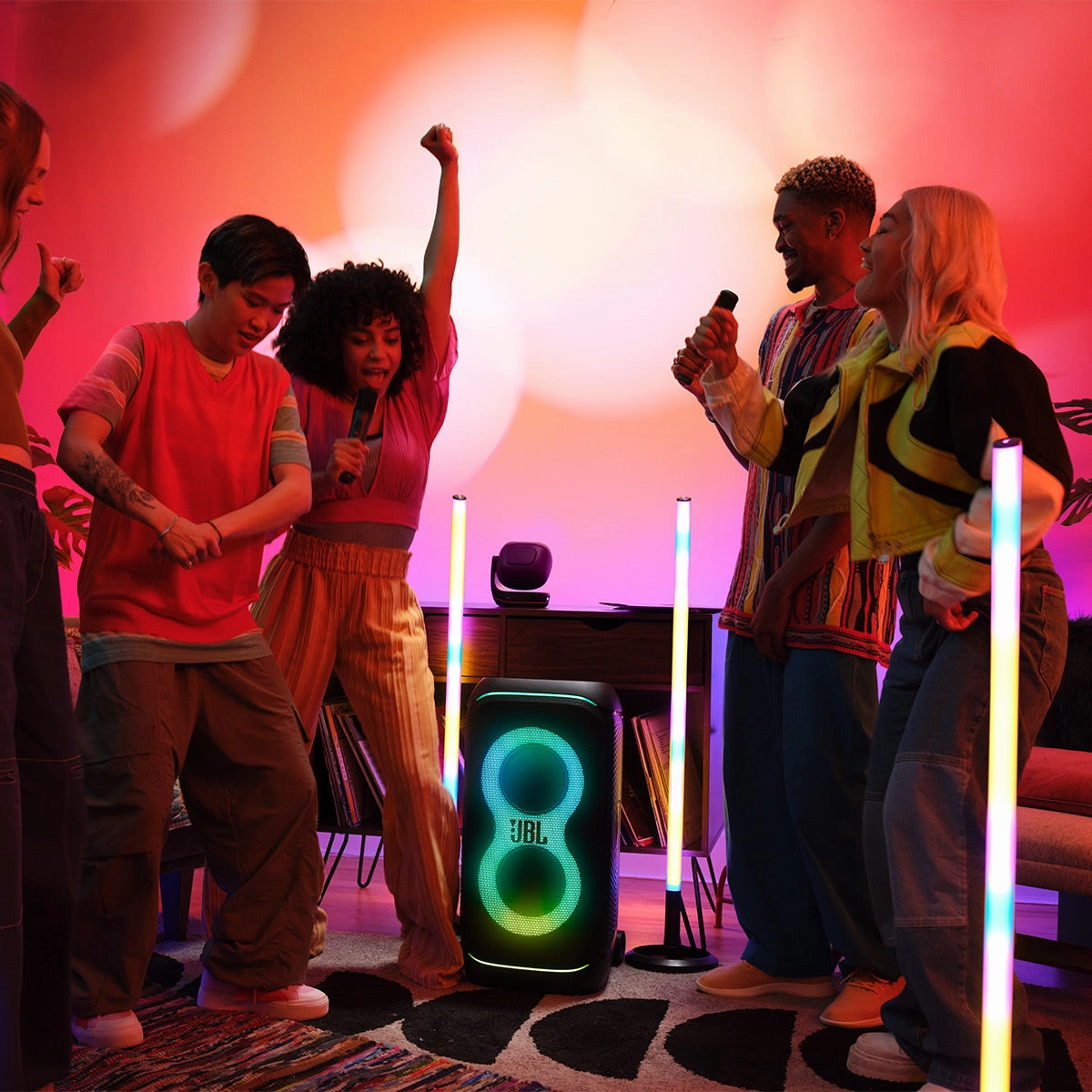 JBL PartyLight LED Light Stick with PartyBox Lightshow Sync