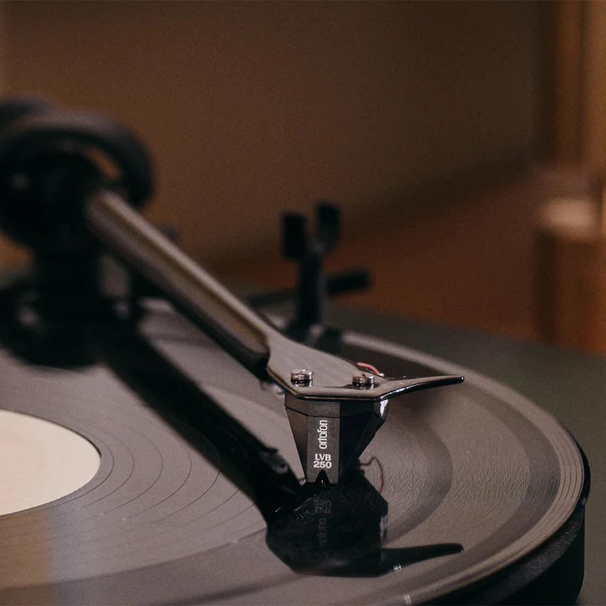 Ortofon 2M Black LVB 250 MM Phono Cartridge