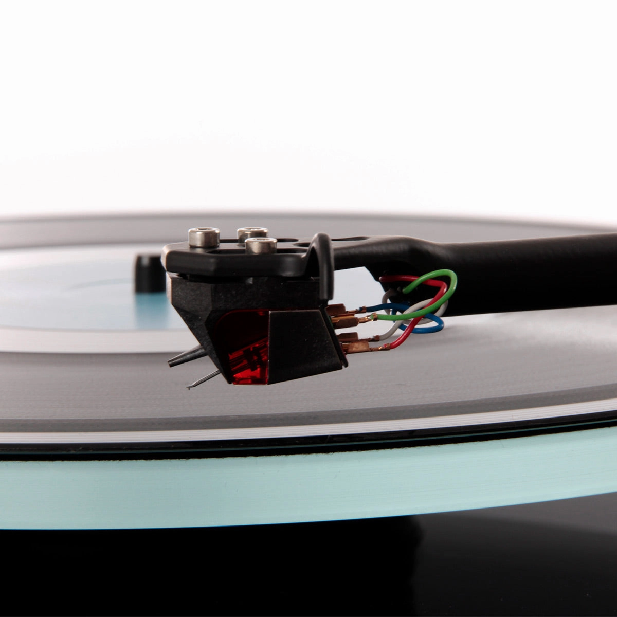 Rega Planar 2 Turntable with Nd3 MM Phono Cartridge (Matte Black)