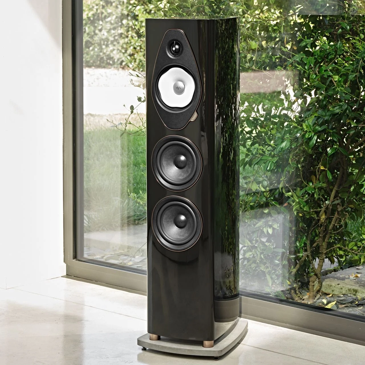 Sonus Faber Sonetto V G2 Floorstanding Speakers (Pair)