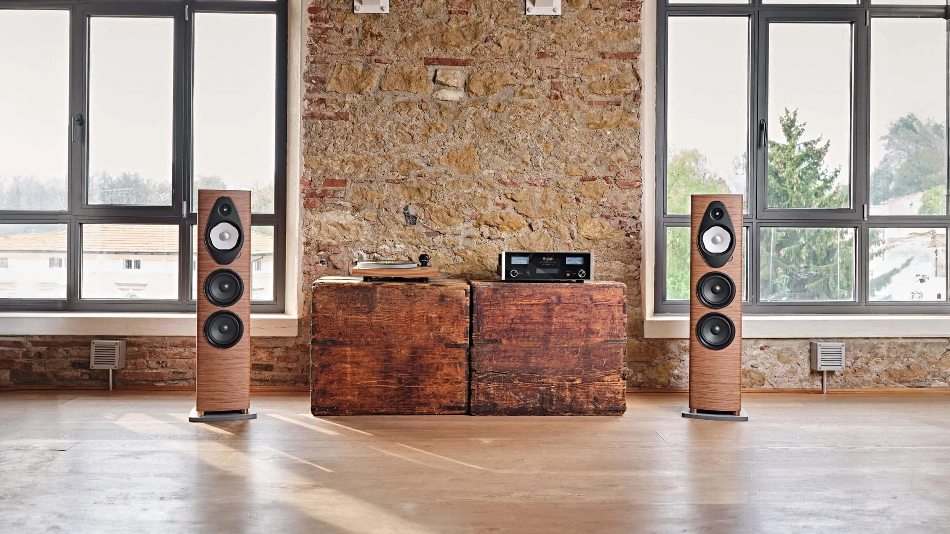 Sonus Faber Sonetto V G2 Floorstanding Speakers (Pair)