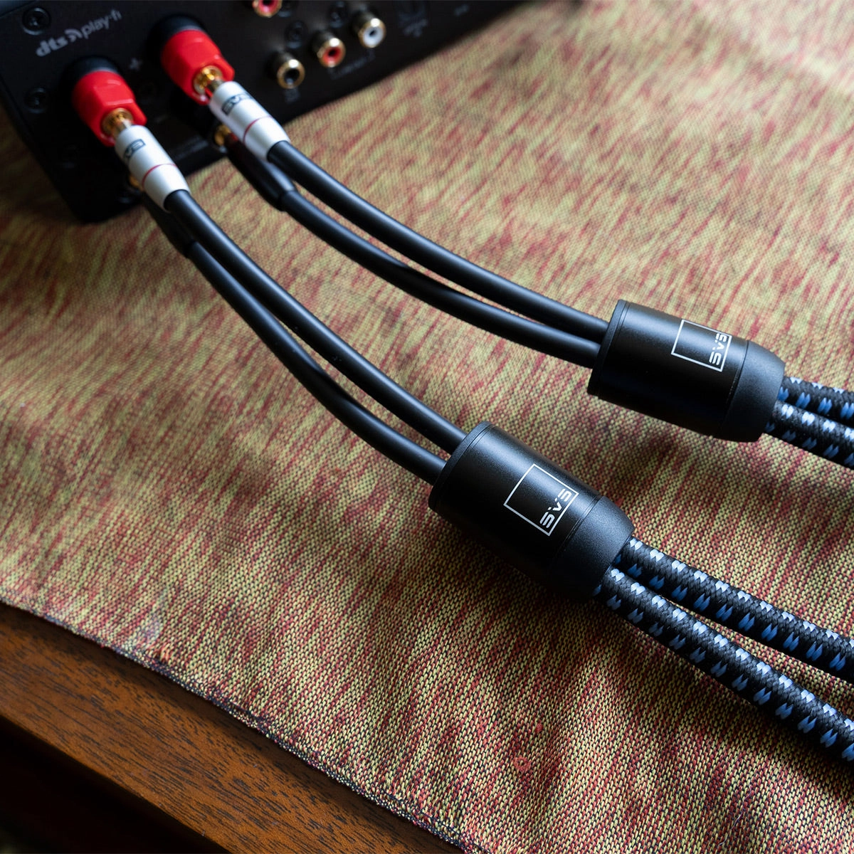 SVS SoundPath Ultra Bi-Wire Speaker Cable with Banana Plug  10 ft.