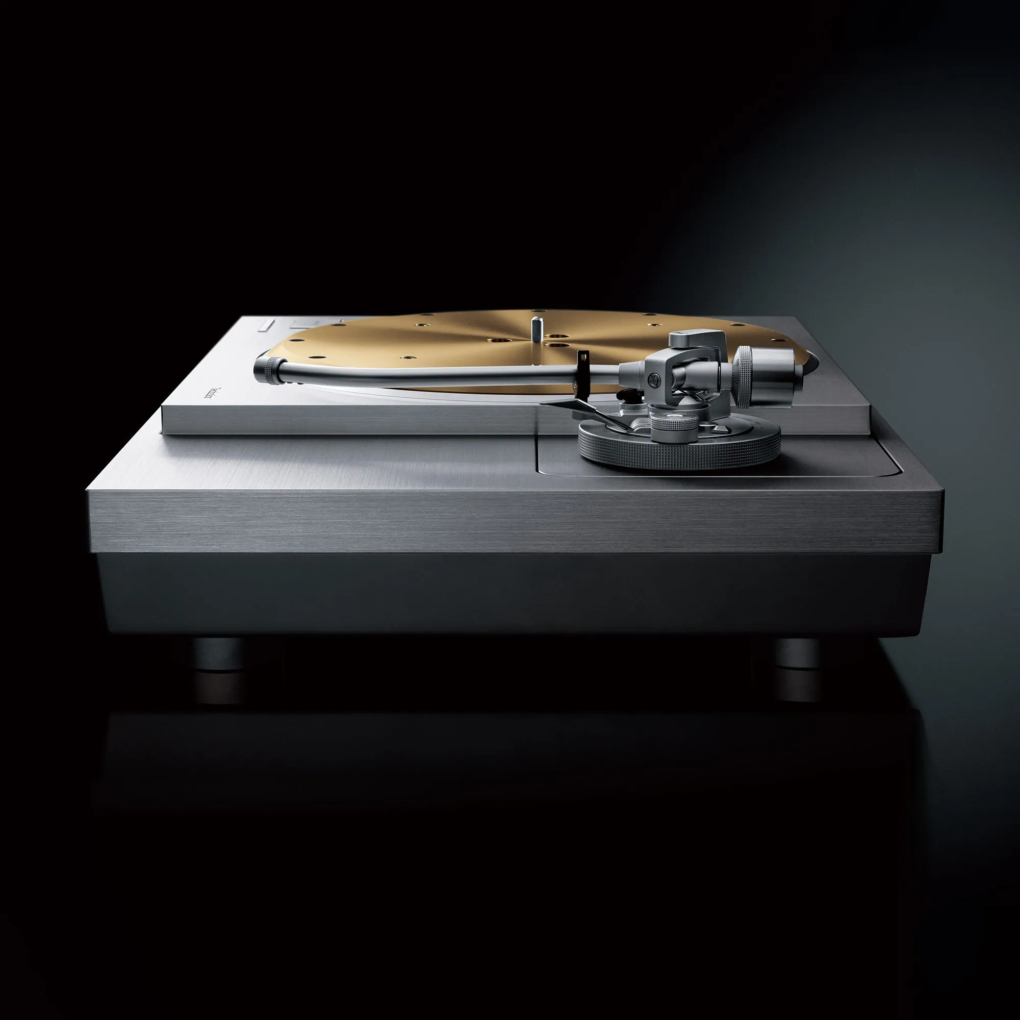 Technics SL-1000RE-S Direct Drive Turntable
