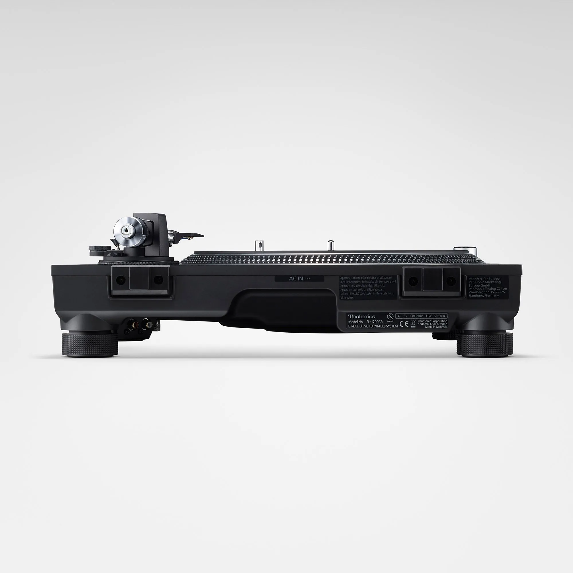 Technics SL-1200GR Direct Drive Turntable