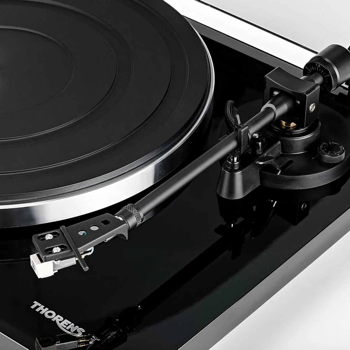 Thorens TD 201 Manual Turntable