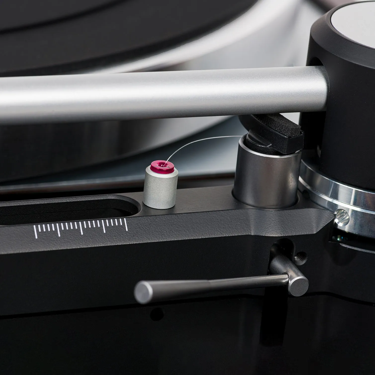 Thorens TD1500 Turntable