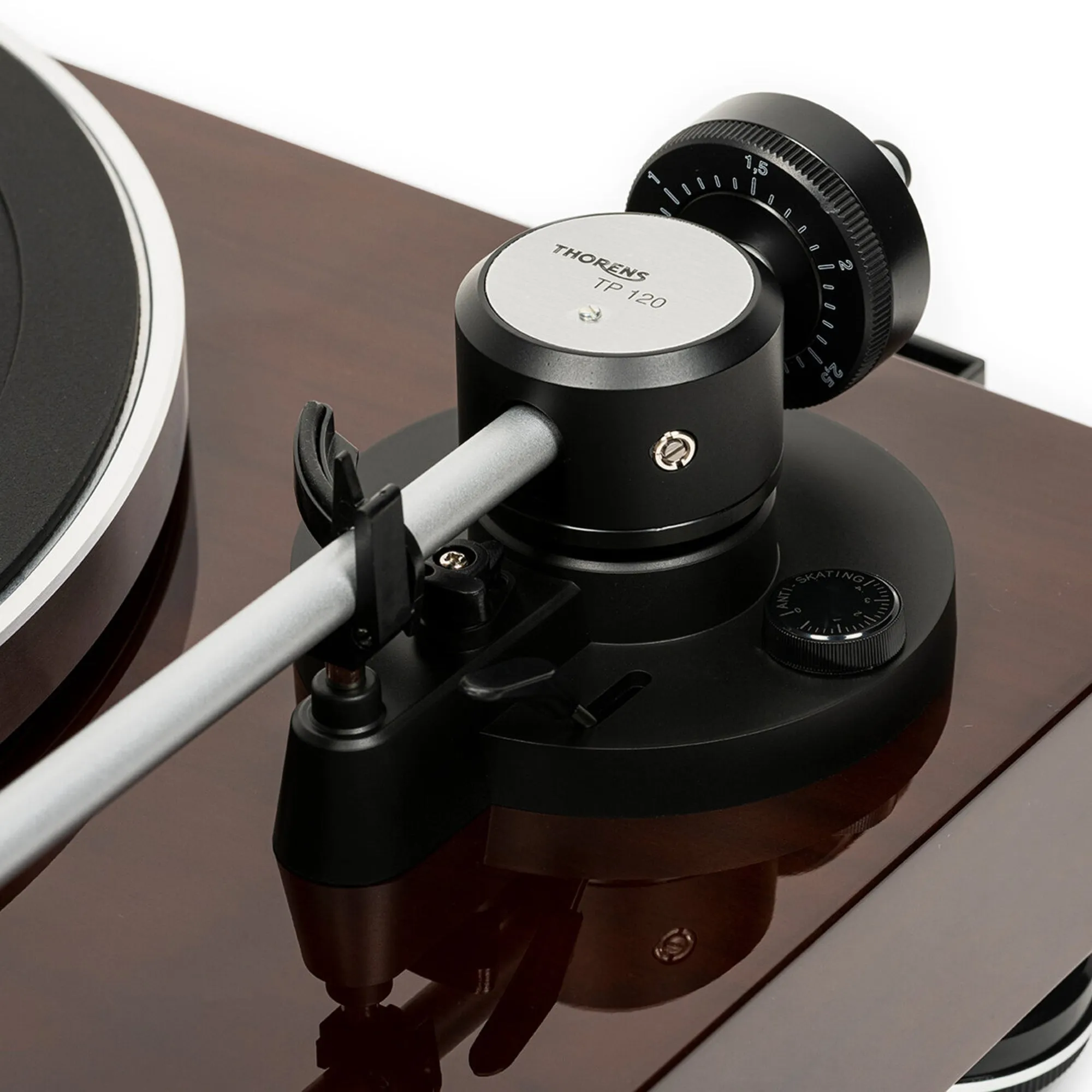 Thorens TD204 Manual Turntable